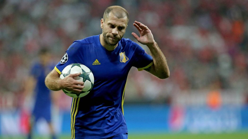 \"Ростов\" намерен продлить контракт с Калачевым