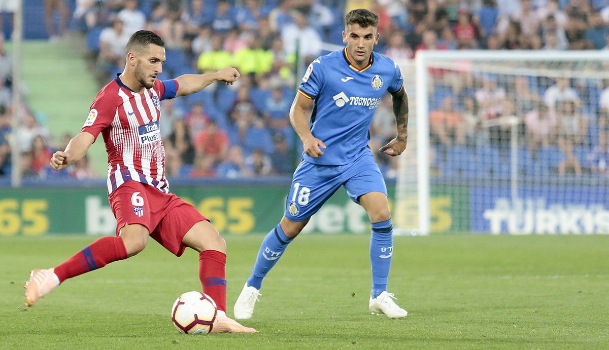 \"Атлетико\" на выезде одолел \"Хетафе\"