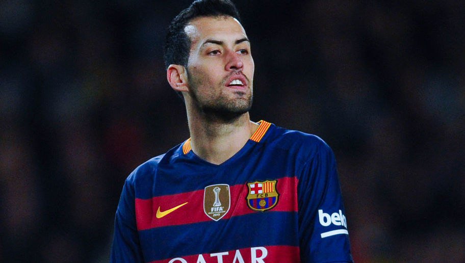 Бускетс хочет завершить карьеру в \"Барселоне\"