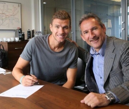 Джеко подписал с "Манчестер Сити" новый контракт