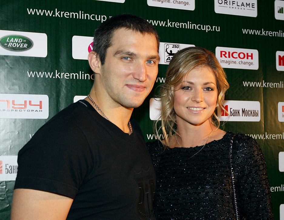 Овечкин посоветовал СМИ искать достоверные источники