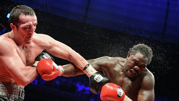 Чемпионский пояс Джонса \"улетел\" к Лебедеву