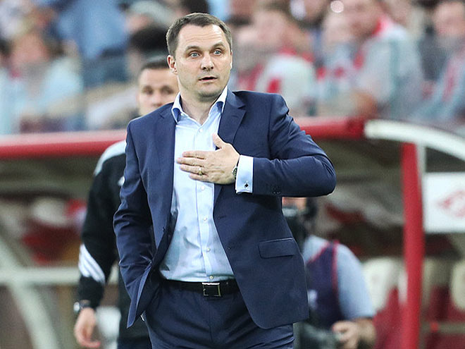 Кобелев отметил отсутствие резерва у сборной России