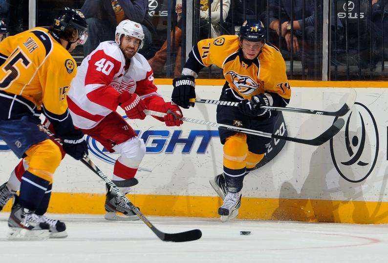 НХЛ. 13-я победа в сезоне \"Чикаго\", 2 очка Дацюка и поражение \"Детройта\"