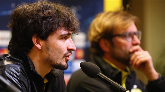 В 1/4 финала Лиги чемпионов Хуммельс хотел бы встретиться с \"МЮ\", \"Барсой\" или \"Челси\"