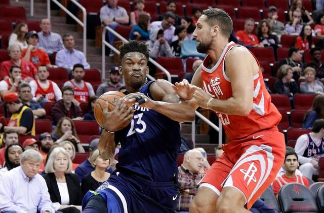 \"Хьюстон Рокетс\" уверенно обыграли \"Миннесоту Тимбервулвз\"