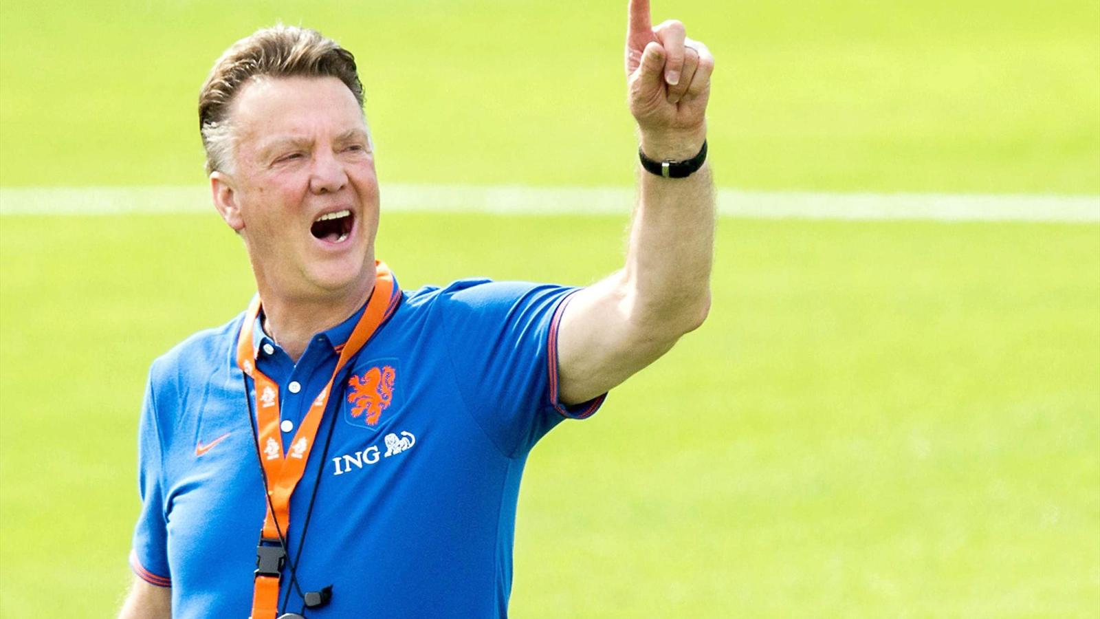 Ван Гал не хочет в 1/8 финала ЧМ-2014 попасть на сборную Бразилии