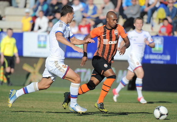 \"Шахтер\" обыграл ЦСКА и вышел в финал Copa del Sol