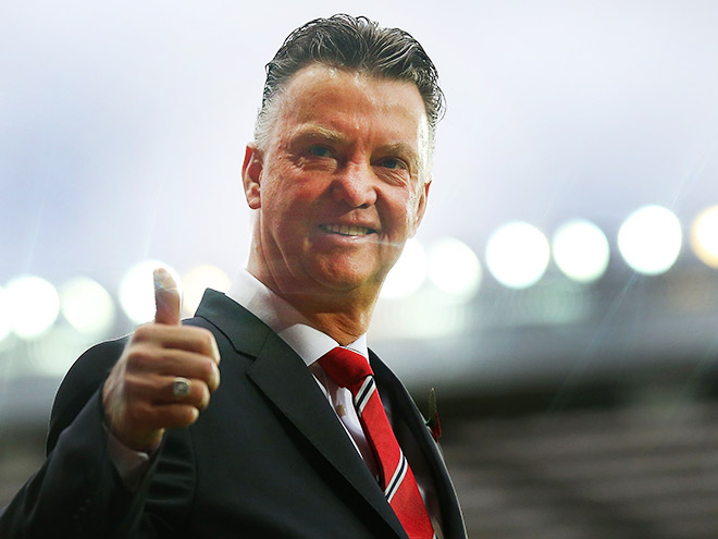 Ван Гал хотел усадить ван Перси на лавку запасных