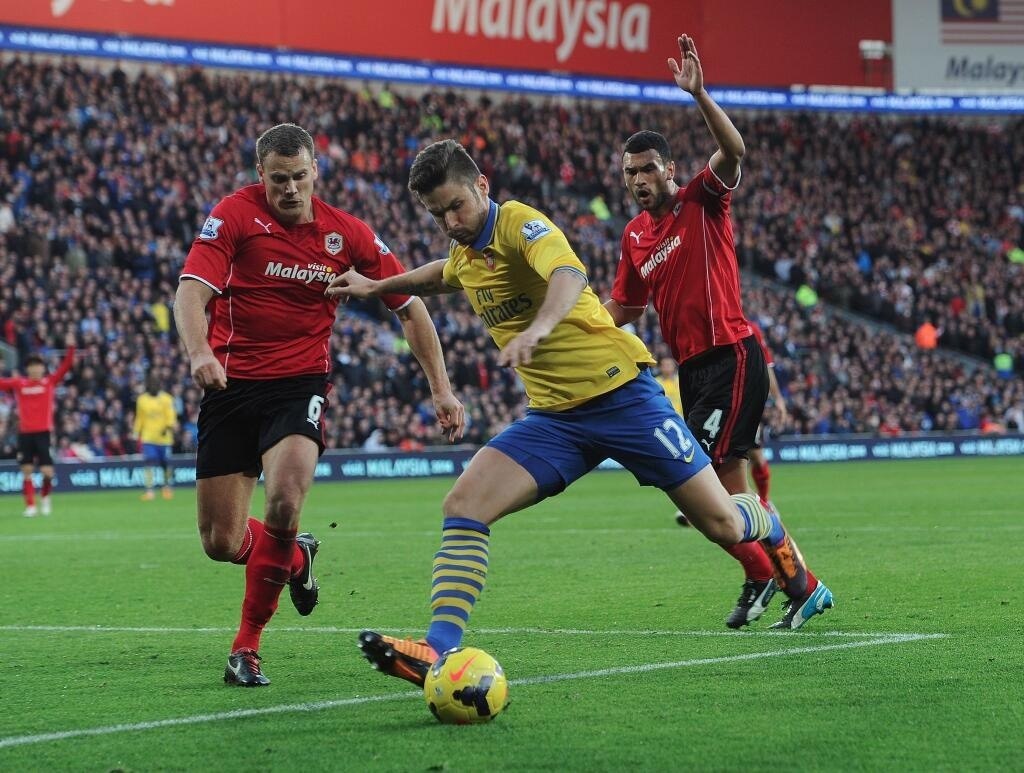 \"Арсенал\"добывает очередную победу