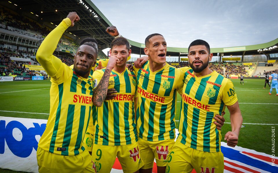 \"Нант\" в меньшинстве победил \"Анже\"