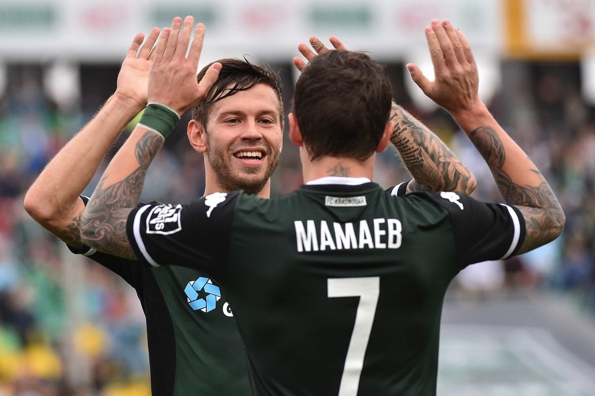 Талалаев отметил связку Мамаев-Смолов