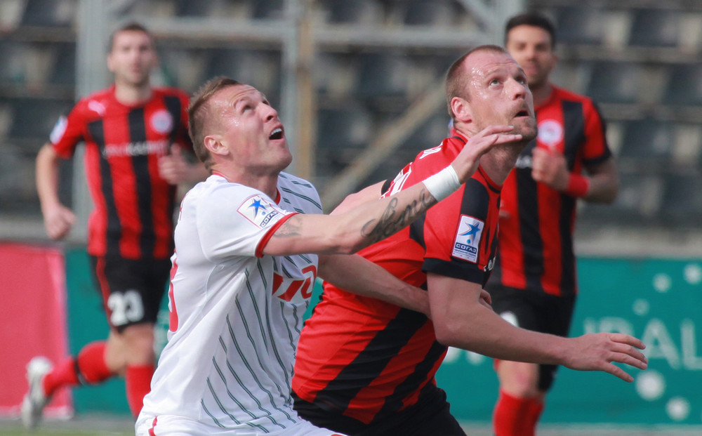 \"Краснодар\" обыграл \"Волгу\", \"Локомотив\" был сильнее \"Амкара\"