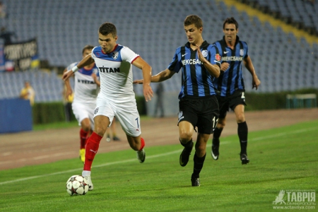 \"Черноморец\" переиграл \"Таврию\" на выезде