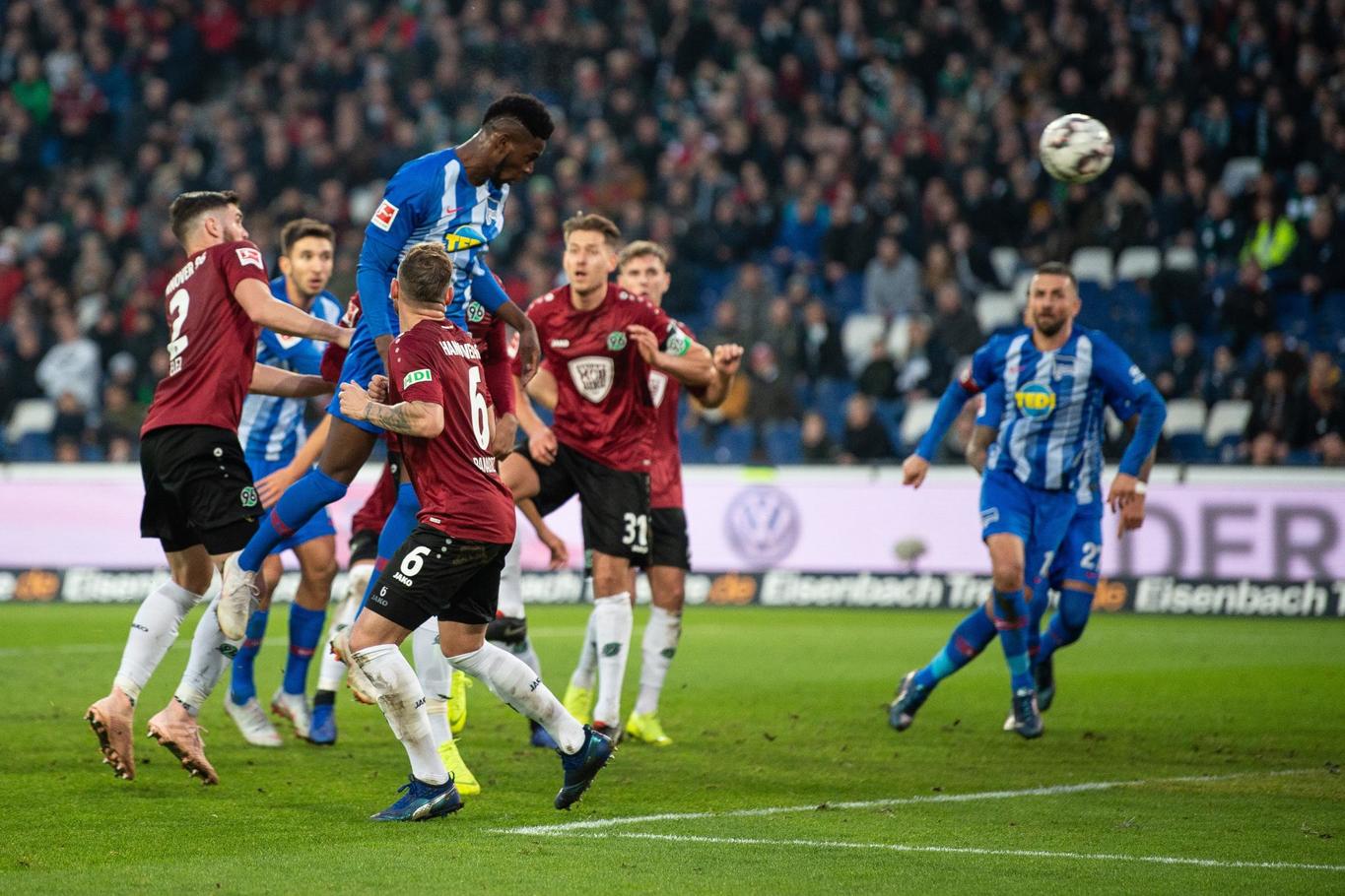 \"Герта\" оказалась сильнее \"Ганновера\"