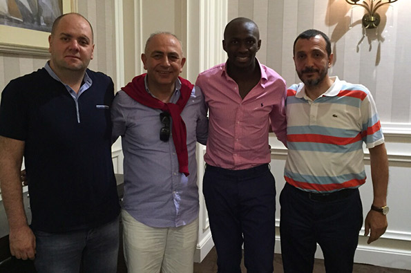 Мбиа сменил \"Севилью\" на \"Трабзонспор\"