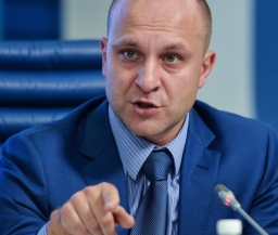Спортивный юрист рассказал, на какой срок может быть дисквалифицирован Тигиев