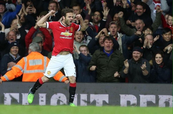 \"МЮ\" с минимальным счетом переиграл \"Кристал Пэлас\"