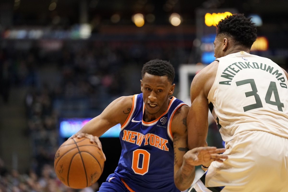 \"Никс\" оступились в матче с \"Милуоки\"