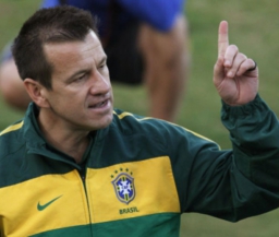 Дунга обнародовал заявку сборной Бразилии на ближайшие "товарняки"