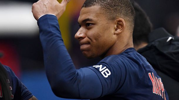 France Football назвал Мбаппе лучшим игроком Франции в 2018-м году