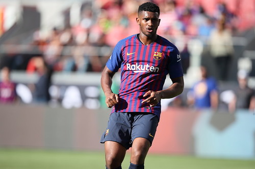 \"Сассуоло\" претендует на одного из защитников \"Барселоны\"