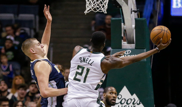 \"Денвер Наггетс\" оказались сильнее \"Милуоки Бакс\"