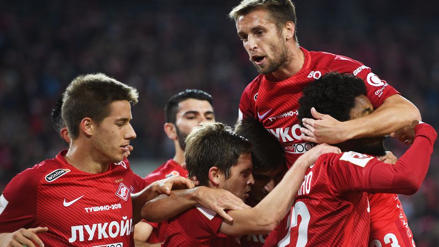 \"Спартак\" уверенно победил \"Урал\"