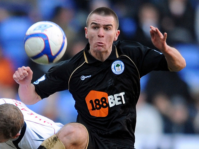 \"Эвертон\" может усилиться хавбеком \"Уигана\"