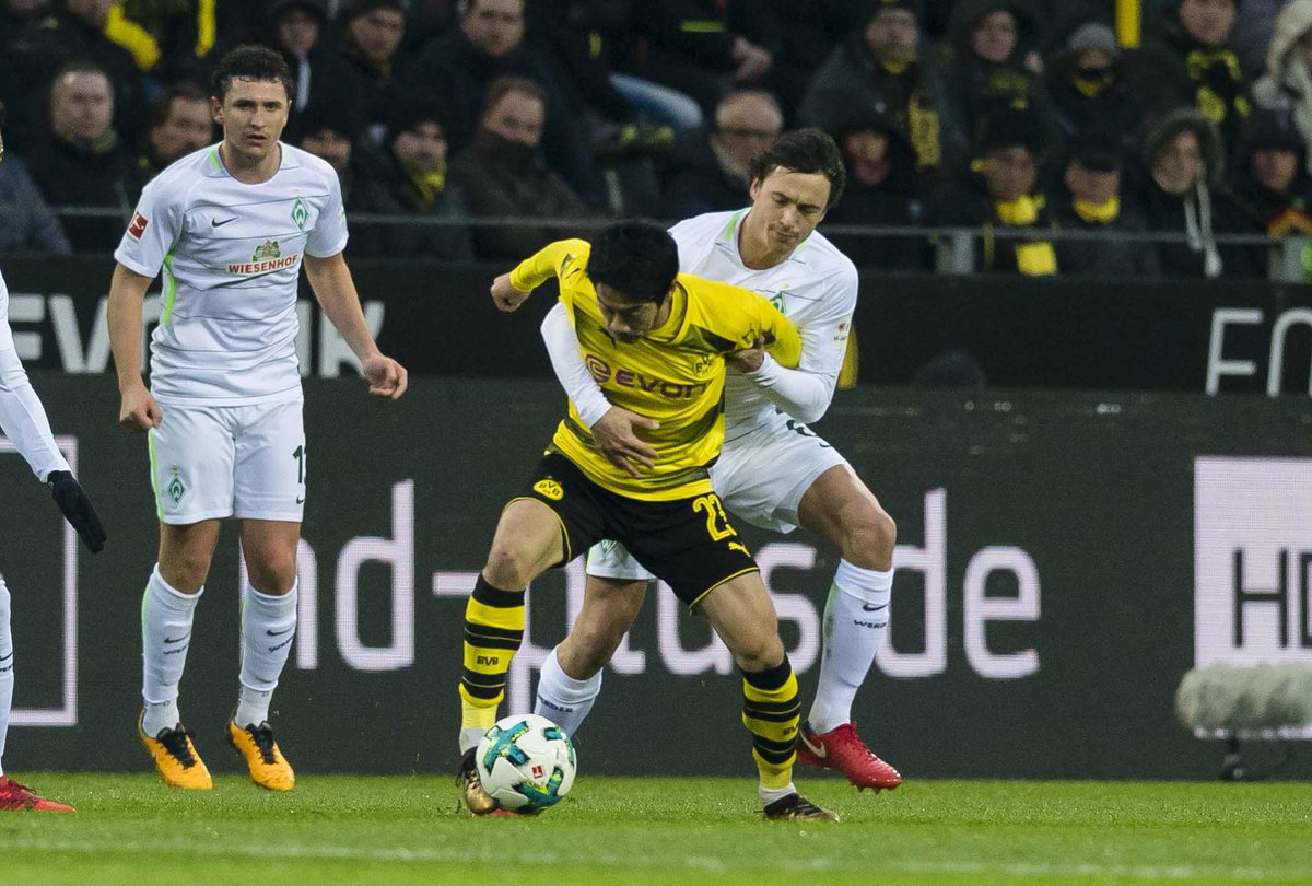 \"Боруссия\" Д уступила на своем поле \"Вердеру\"