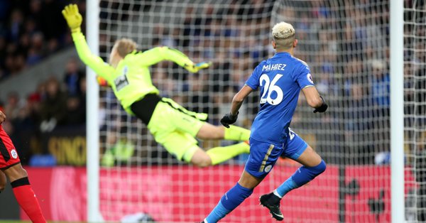 \"Лестер\" разгромно переиграл \"Хаддерсфилд\"