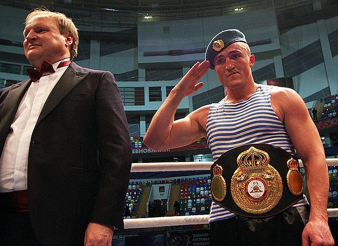  Бой Лебедев - Джонс состоится, как и запланировано, 25 апреля