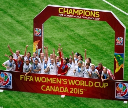 Женская сборная США завоевала титул чемпиона мира по футболу