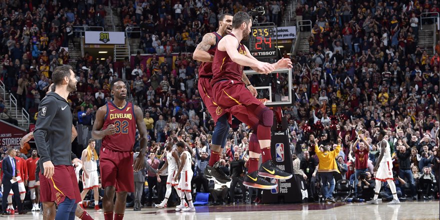 \"Кливленд\" вырвал победу над \"Торонто\"