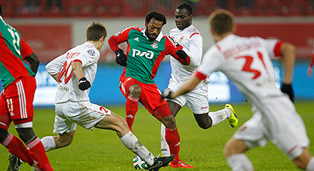 \"Локомотив\" и \"Уфа\" обошлись без забитых голов