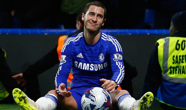 Хиддинк недоволен формой Азара