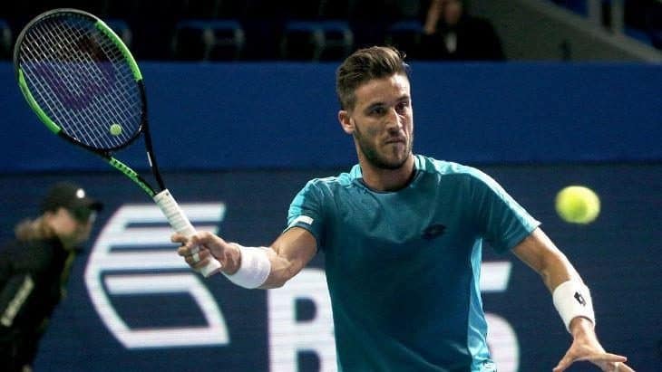 Джумхур обыграл Маннарино в финале турнира в Анталье