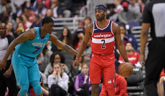 \"Вашингтон Уизардс\" дома одолели \"Шарлотт Хорнетс\"