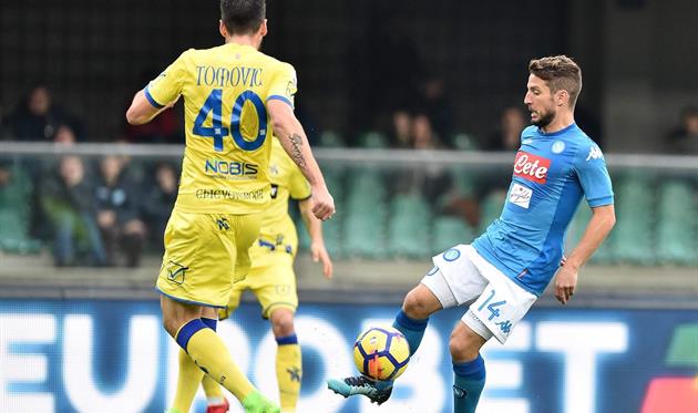 \"Наполи\" теряет очки в матче с \"Кьево\"