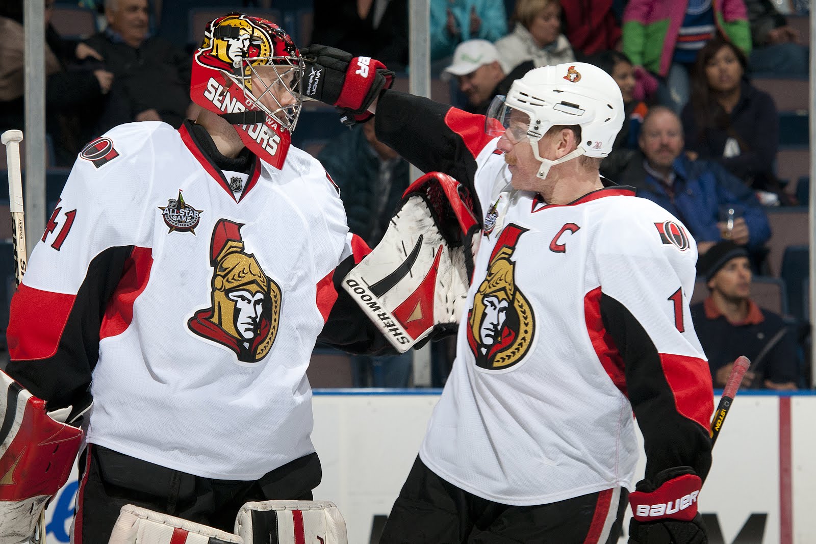 Страж ворот \"Оттавы\" признан MVP дня в НХЛ