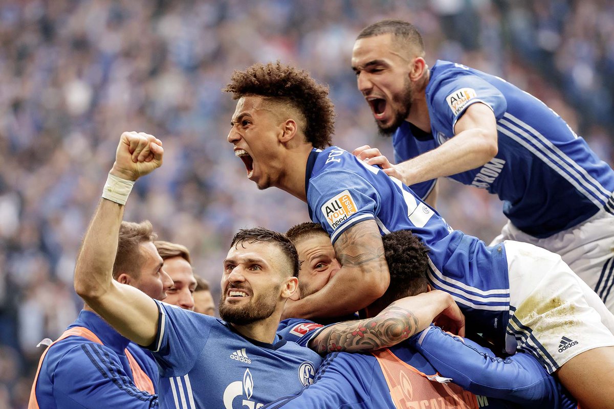 Коноплянка помог \"Шальке\" одолеть \"Боруссию\" Д