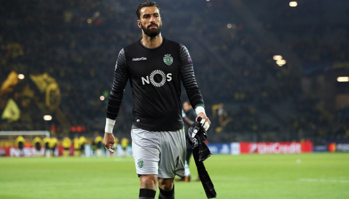 \"Наполи\" собирается купить голкипера \"Спортинга\"