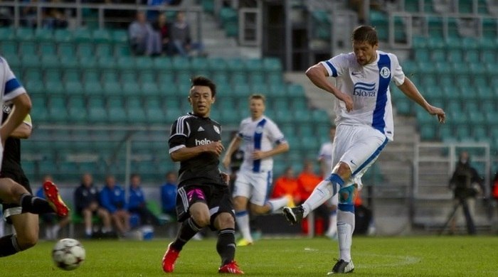 \"Днепр\" и \"Черноморец\" вышли в групповой этап Лиги Европы