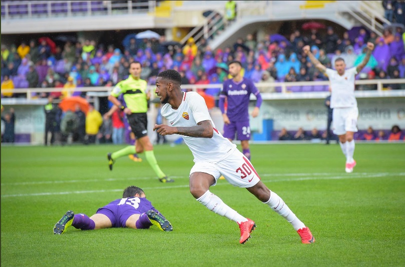 \"Рома\" громит \"Фиорентину\"