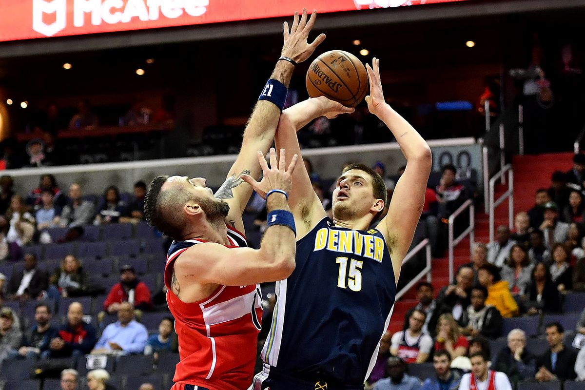 \"Вашингтон Уизардс\" уступили 8 очков \"Денвер Наггетс\"