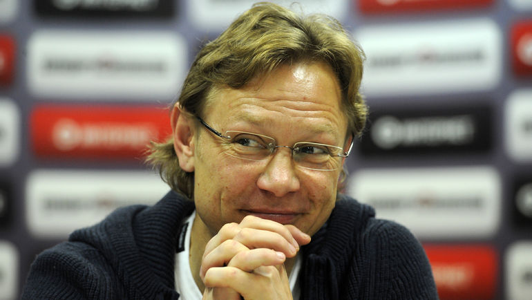 Карпин не понимает, в какой футбол играет \"Спартак\" при Каррере