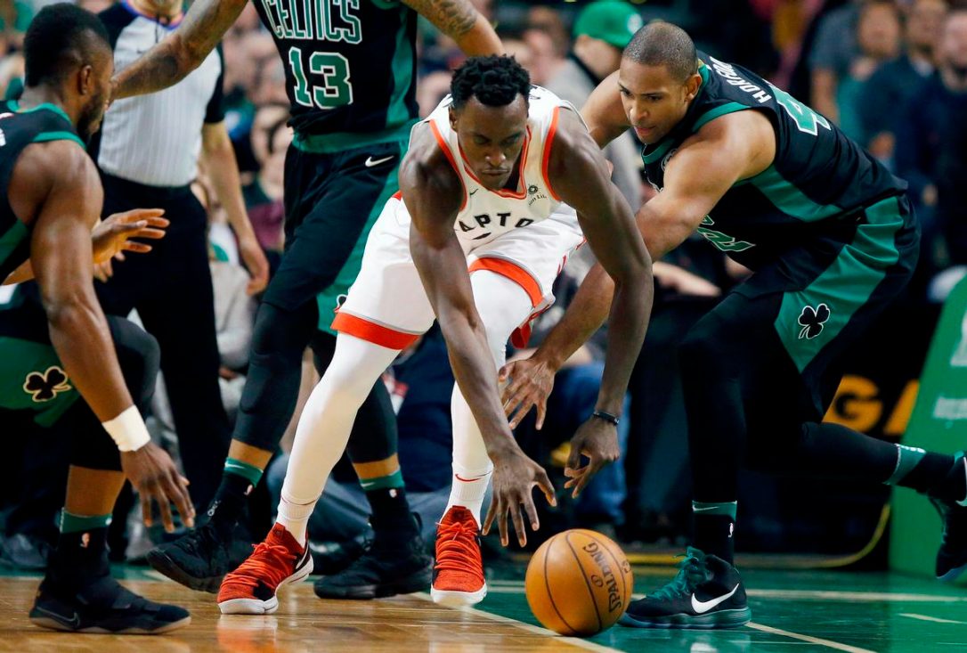 \"Торонто Рэпторс\" уступили в матче с \"Бостон Селтикс\"
