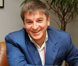 Кадиев считает, что арбитры засуживают "Анжи"