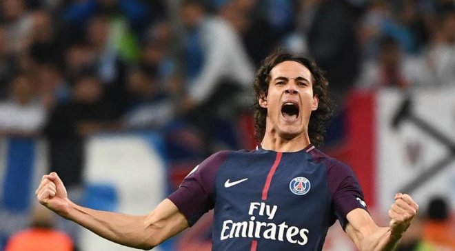 \"Наполи\" хочет вернуть Кавани