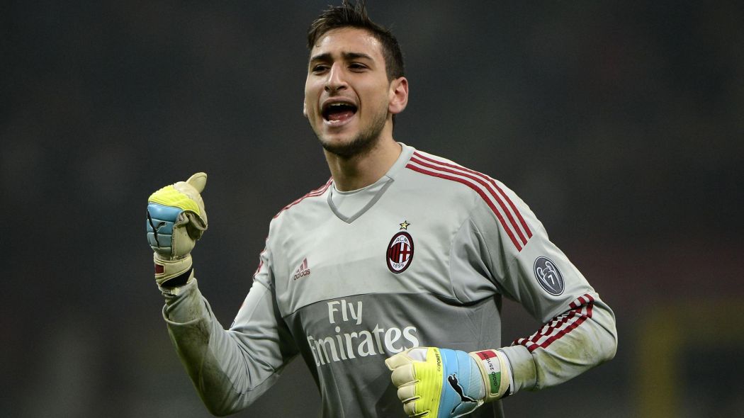 \"Милан\" не теряет надежд сохранить Доннарумму